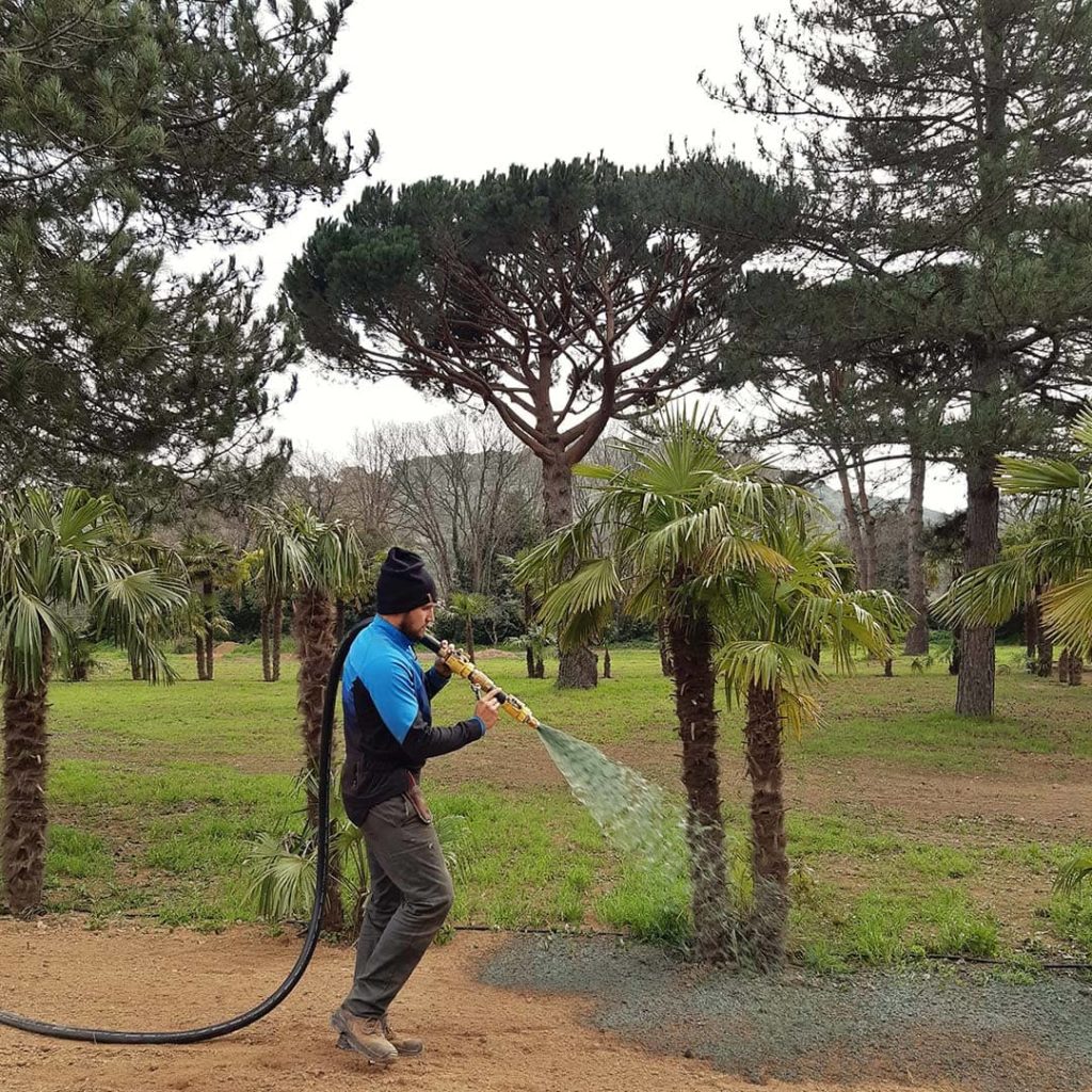 Descriptions techniques détaillées et approche économique de chaque Solution d’Hydroseeding ou d’Hydromulching